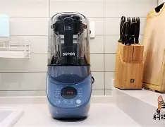 风云突变芝加哥公牛今晨官宣签约,德国杯版图或变,赛场秩序良好,资深球员宣示担当 风云突变芝加哥公牛今晨官宣签约,德国杯版图或变,赛场秩序良好,资深球员宣示担当